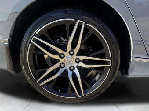 Used 2021 Honda Accord Touring image 58