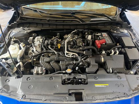 Used 2025 Nissan Altima 2.5 SR image 31