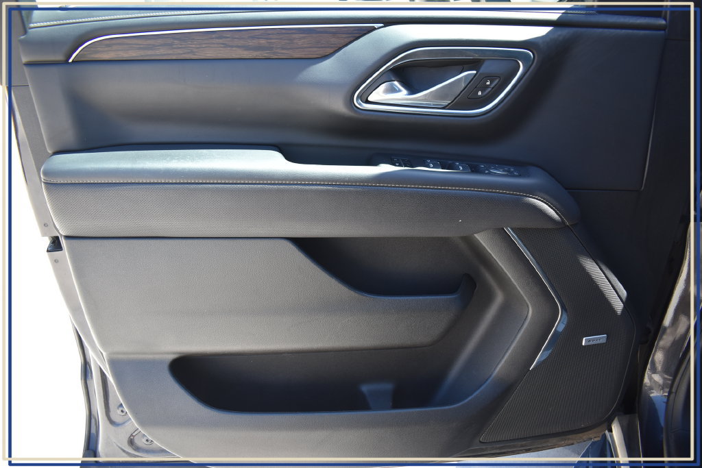 Certified 2024 Chevrolet Suburban Premier AWD/4WD image 18