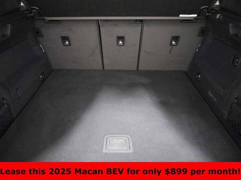 Certified 2025 Porsche Macan Electric image 42