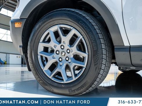 Used 2025 Ford Bronco Sport Big Bend AWD/4WD image 41