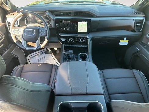 New 2026 GMC Sierra 1500 Denali w/ Denali Reserve Package image 10