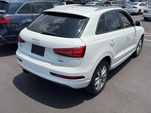 Used 2018 Audi Q3 2.0T Premium AWD/4WD image 2