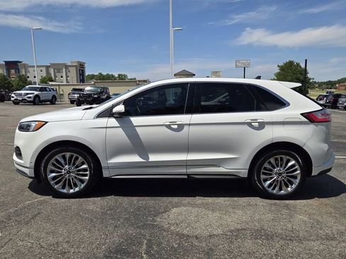 Certified 2022 Ford Edge Titanium w/ Equipment Group 301A AWD/4WD image 4