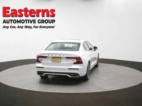 Used 2022 Volvo S60 B5 Inscription FWD image 39