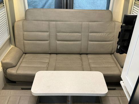 Used 2019 Ford Transit 350 XLT RWD image 15