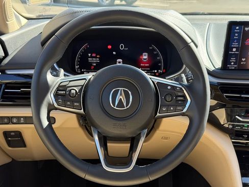 Used 2025 Acura MDX SH-AWD image 24