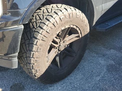 Used 2018 Ford F150 XLT w/ Equipment Group 302A Luxury image 6