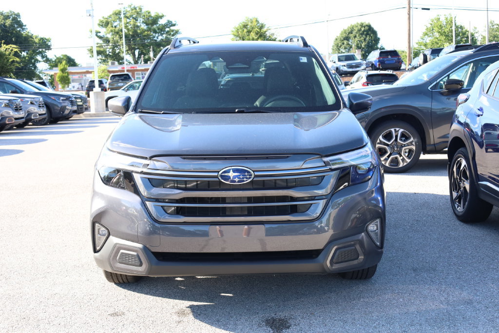Used 2026 Subaru Forester Limited AWD/4WD image 4