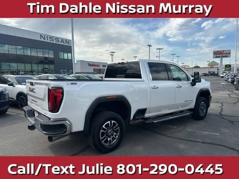 Used 2023 GMC Sierra 2500 SLT w/ SLT Premium Package AWD/4WD image 12