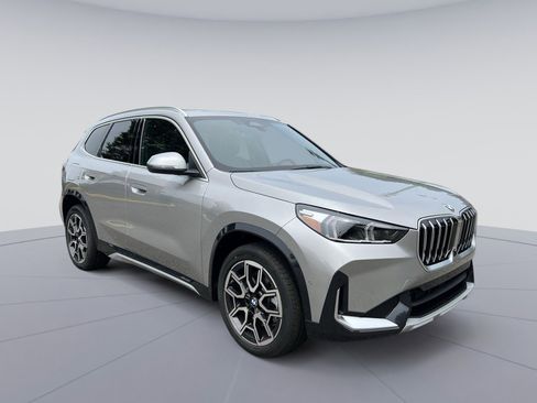 New 2025 BMW X1 xDrive28i w/ Technology Package image 7
