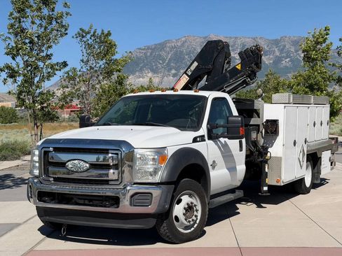 Used 2016 Ford F550 4x4 Regular Cab Super Duty image 1