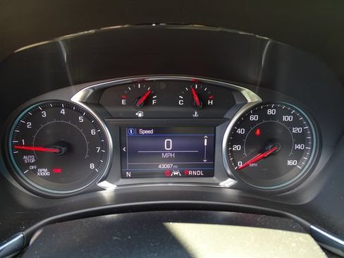 Used 2023 Chevrolet Equinox LT FWD image 14