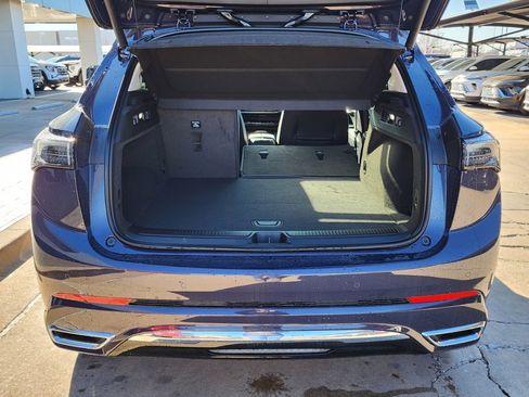 New 2026 Buick Envision Avenir image 52