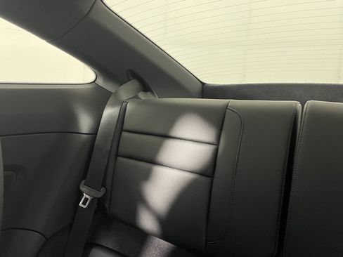 Certified 2024 Porsche 911 Carrera w/ Premium Package image 15