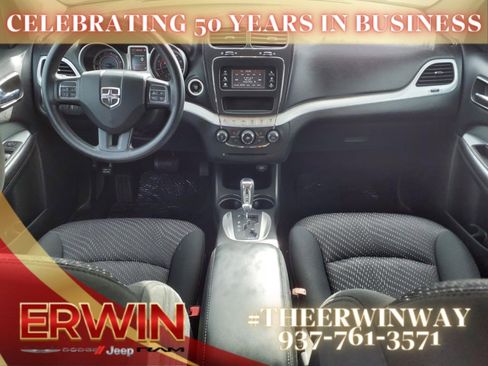 Used 2016 Dodge Journey SXT w/ Comfort/Convenience Group image 4