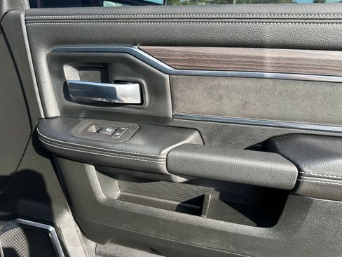 Used 2025 RAM 2500 Laramie w/ Night Edition image 55
