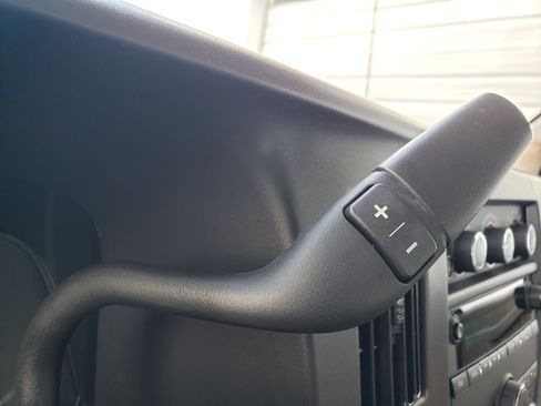 New 2025 Chevrolet Express 2500 Full-size Cargo Van w/ Driver Convenience Package image 18