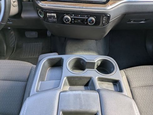 Used 2024 Chevrolet Silverado 2500 LT image 19