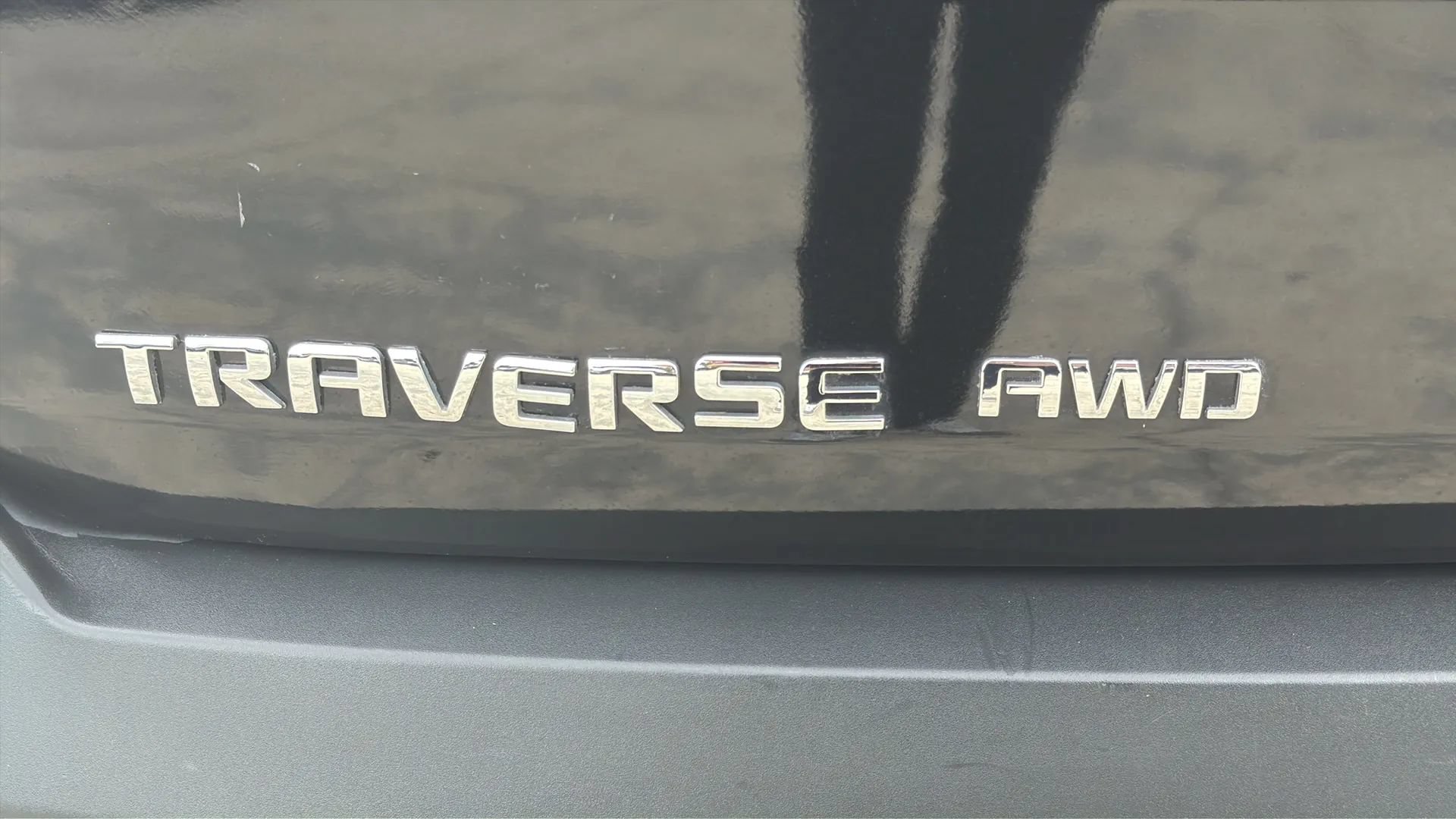 Used 2019 Chevrolet Traverse LT AWD/4WD image 24