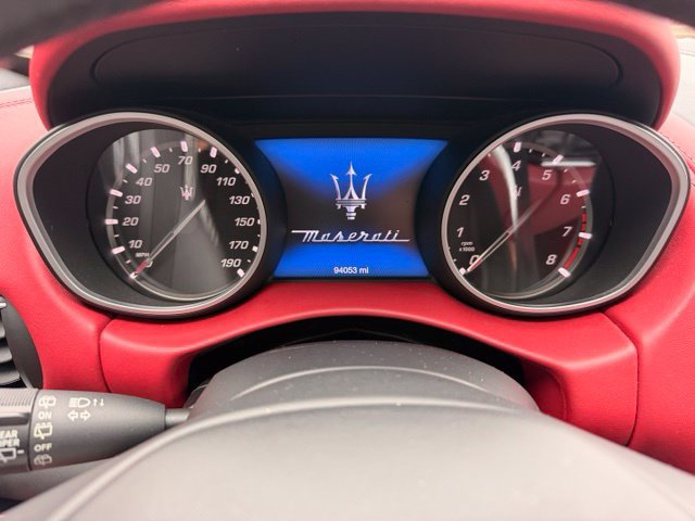 Used 2020 Maserati Levante GranSport AWD/4WD image 11