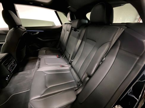 Used 2020 Audi Q8 Premium Plus w/ Premium Plus Package image 26