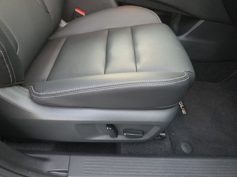 Certified 2023 Nissan Rogue SL AWD/4WD image 46