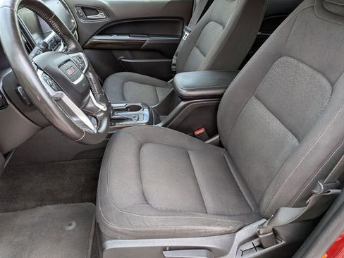 Used 2015 GMC Canyon SLE AWD/4WD image 16