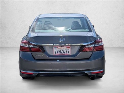 Used 2017 Honda Accord LX image 7