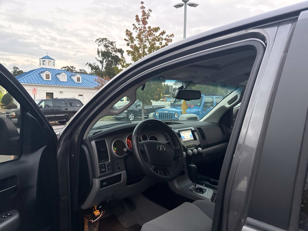 Used 2011 Toyota Tundra 2WD Double Cab w/ Tow Pkg image 5