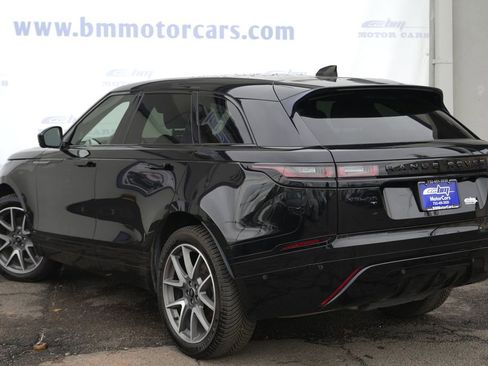Used 2021 Land Rover Range Rover Velar R-Dynamic S image 4