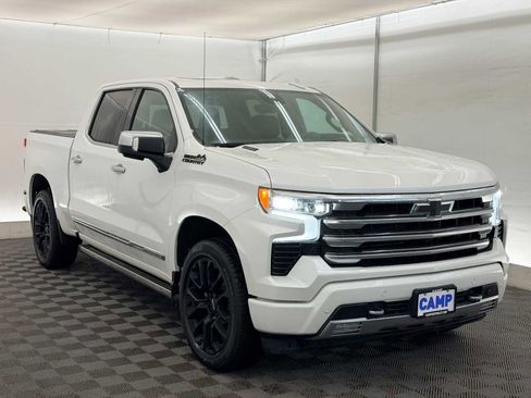 Used 2024 Chevrolet Silverado 1500 High Country image 8