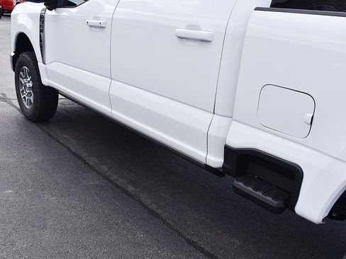 New 2026 Ford F350 Lariat w/ FX4 Off-Road Package image 16
