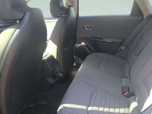 New 2025 Kia K4 EX image 12