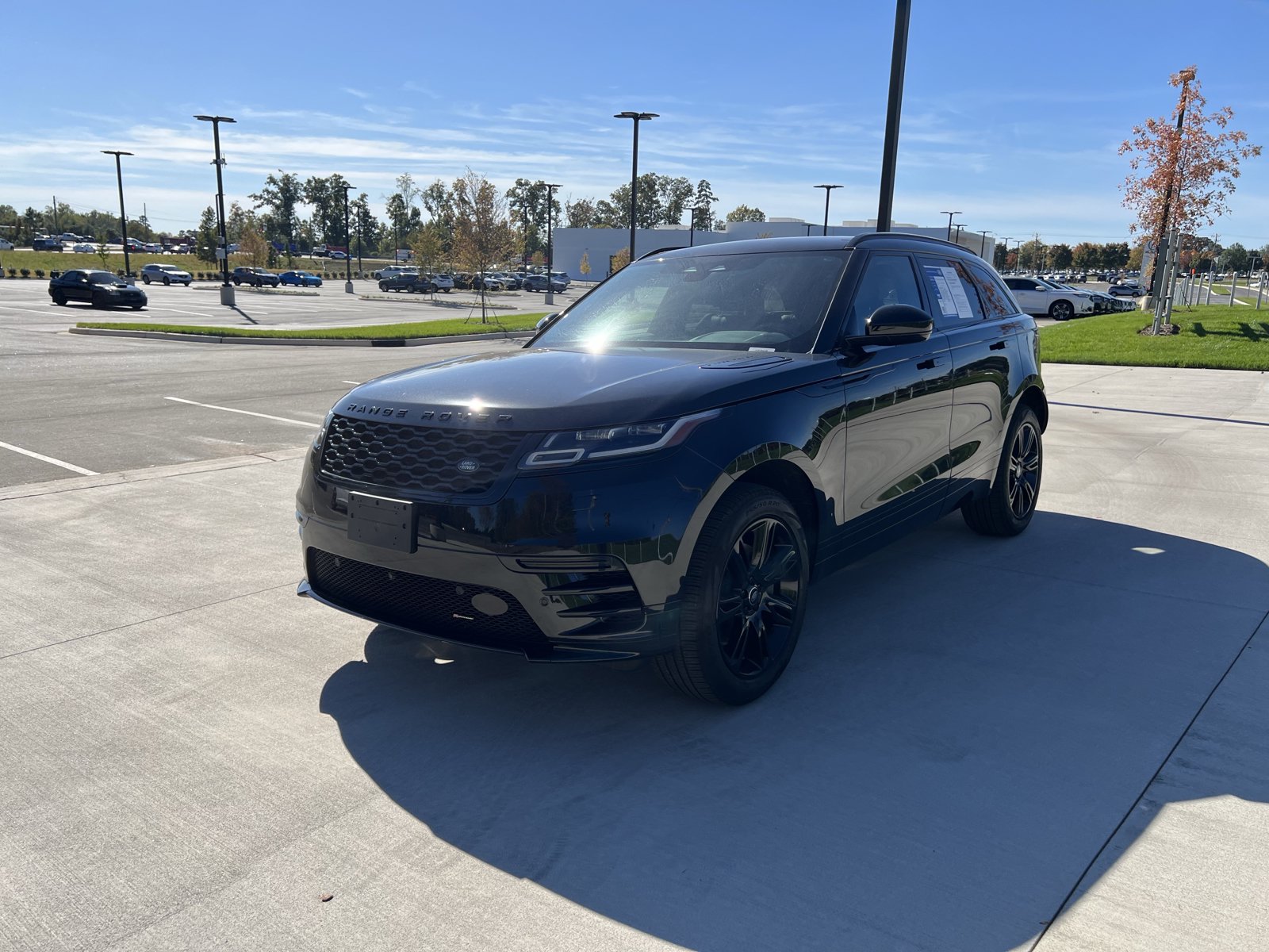 Used 2023 Land Rover Range Rover Velar R-Dynamic S AWD/4WD image 4
