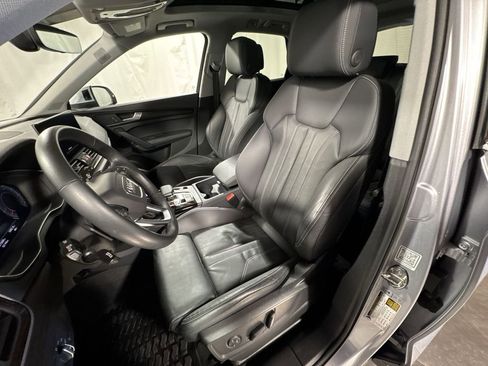 Used 2024 Audi Q5 2.0T Premium Plus w/ Premium Plus Package image 16