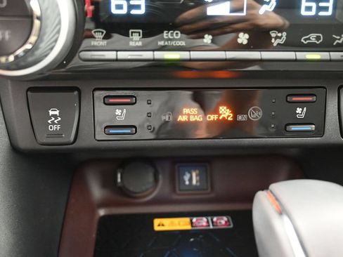 Certified 2023 Toyota RAV4 Limited AWD/4WD image 24