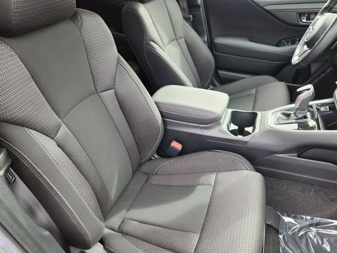 Used 2021 Subaru Outback Premium image 12