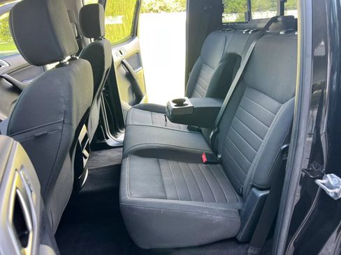 Used 2019 Ford Ranger XLT w/ Equipment Group 302A Luxury RWD image 13