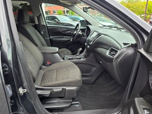 Used 2020 Chevrolet Equinox LT AWD/4WD image 41