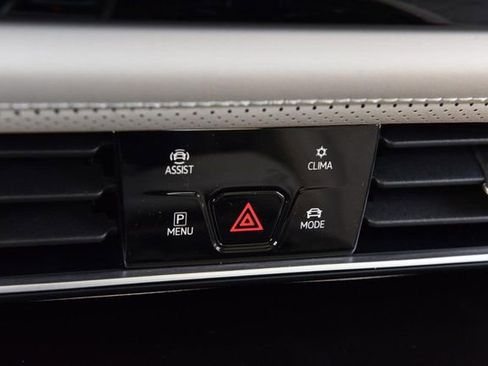 New 2026 Volkswagen Atlas SEL Premium R-Line AWD/4WD image 15
