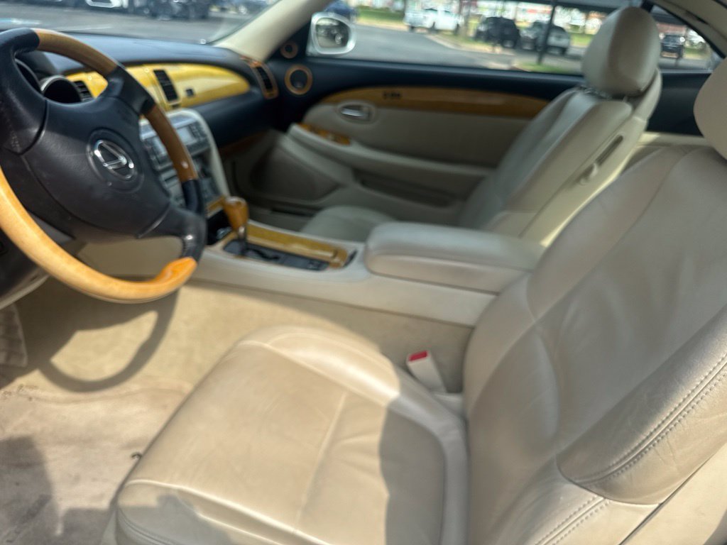 Used 2002 Lexus SC 430 Convertible RWD image 11