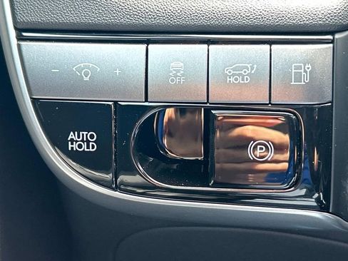 New 2025 Hyundai Ioniq 5 SEL image 28