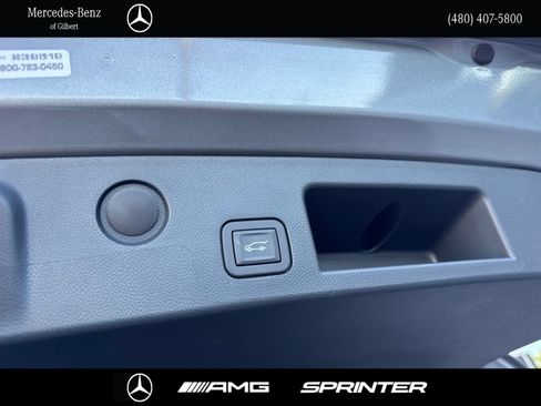 Used 2026 Chevrolet Equinox RS FWD image 8