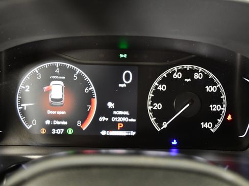 Certified 2025 Honda Pilot Touring image 19