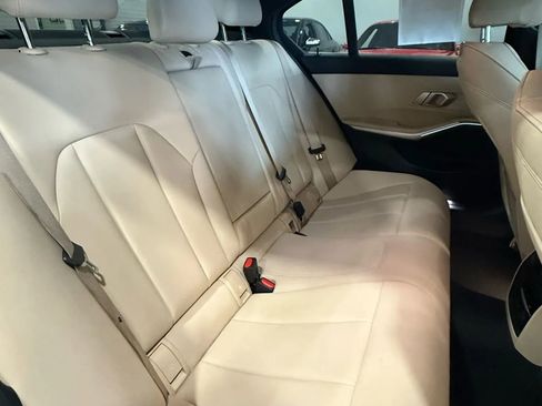 Used 2020 BMW 330i Sedan w/ Driving Assistance Package image 27