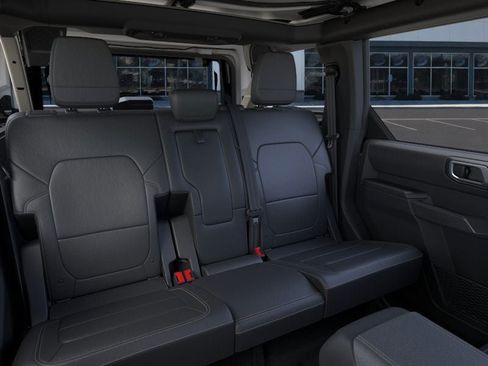 New 2025 Ford Bronco Badlands w/ Sasquatch Package AWD/4WD image 11