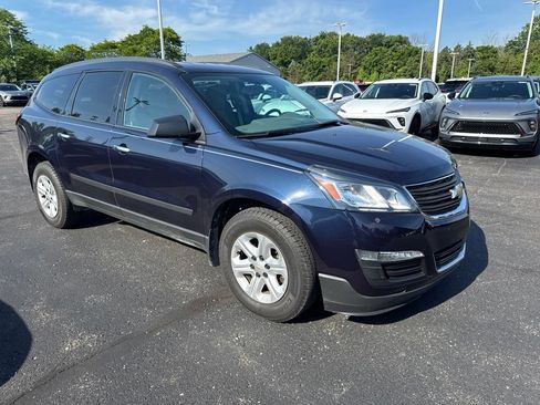 Used 2015 Chevrolet Traverse LS AWD/4WD image 5