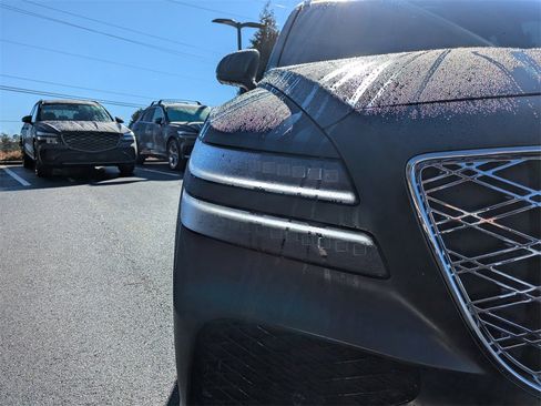 Used 2025 Genesis GV80 3.5T Prestige image 10