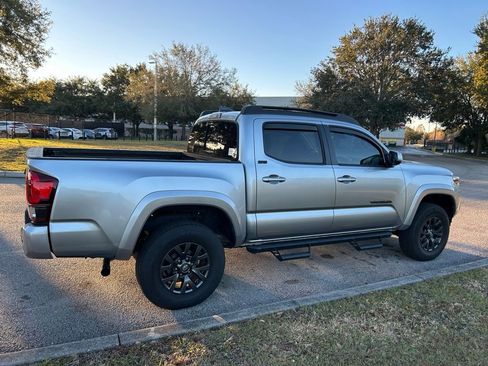 Used 2022 Toyota Tacoma SR5 image 5